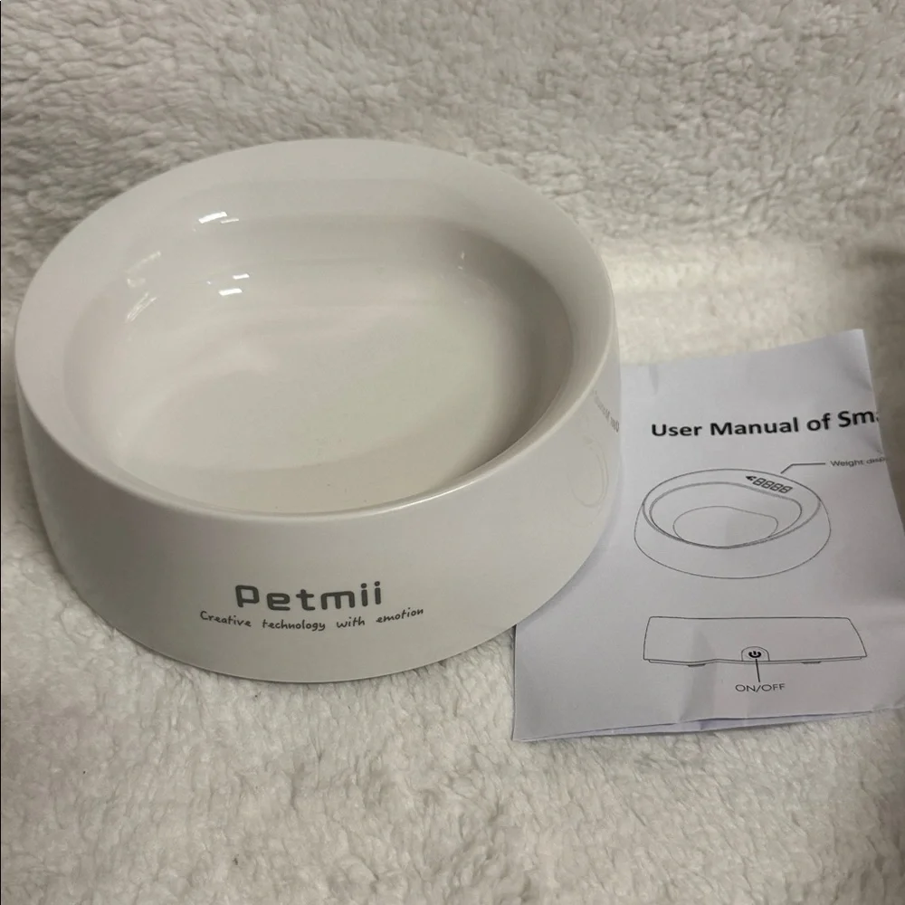 Petmii Smart Digital Food Measuring Washable for Dog Cat Food Bowl (White)NWT